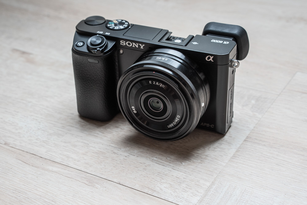 How To Use An Old Lens With The Sony a6000 ArticleCube